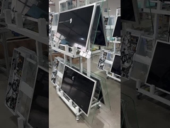 schermo LCD interno