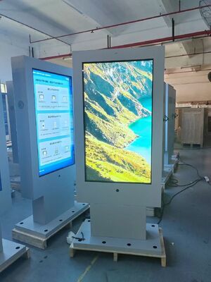Display pubblicitario LCD touch screen da 43-75 pollici con luminosità di 2500 nit e angolo di visione di 178°/178°